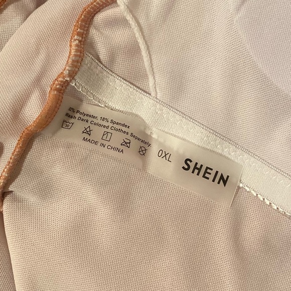 Ribbed One Piece Swimsuit - Picture 9 of 11